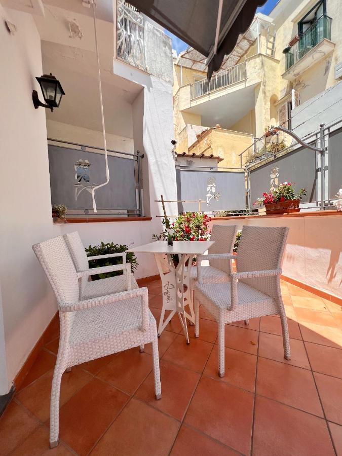 Augusto Capri Apartment Zewnętrze zdjęcie