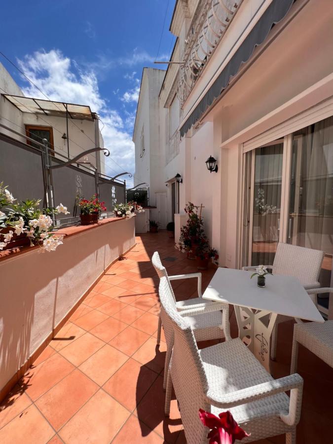 Augusto Capri Apartment Zewnętrze zdjęcie